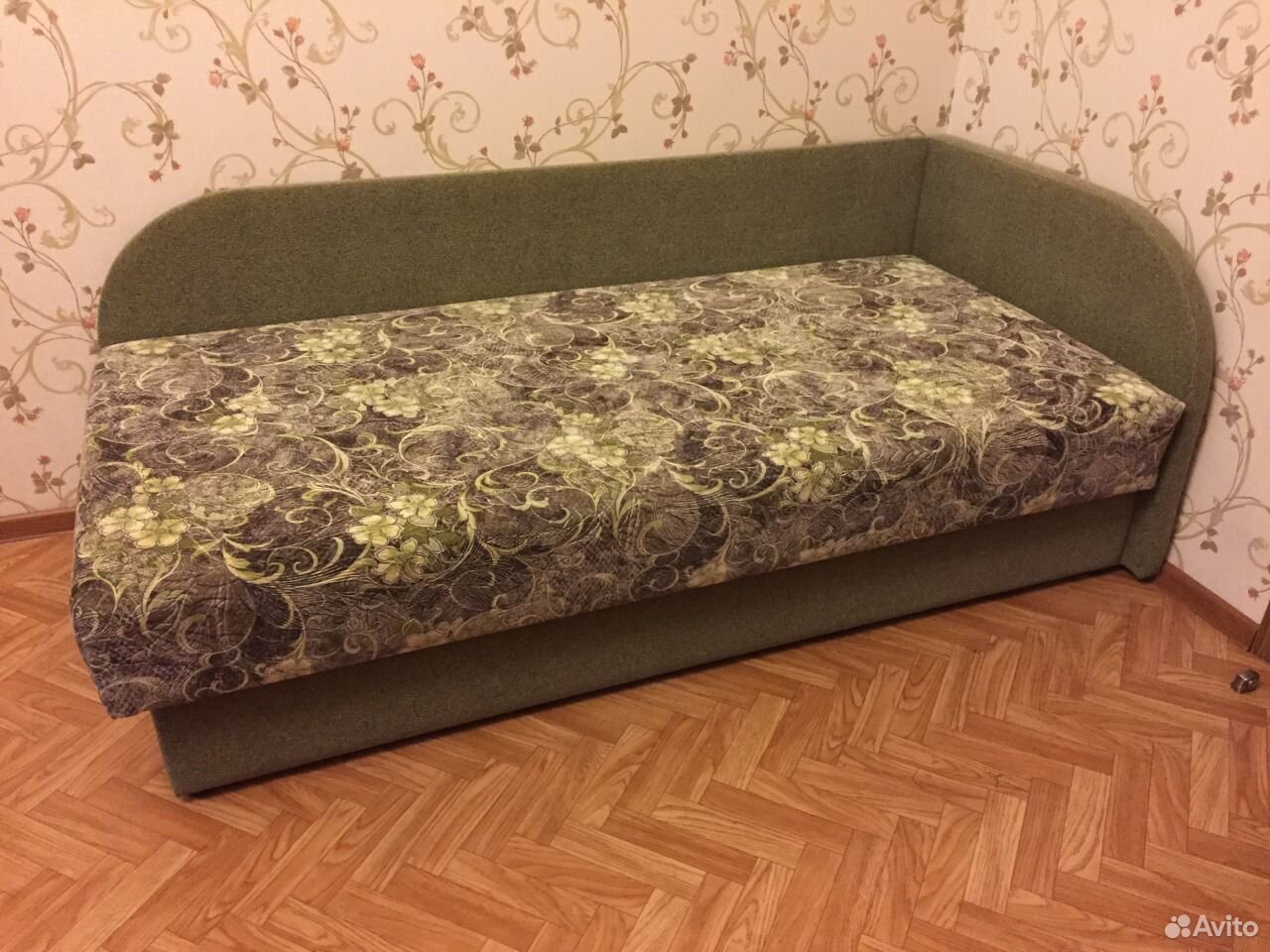 Кровать-тахта «газета»