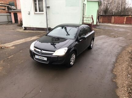 Opel Astra 1.6 МТ, 2014, 140 000 км