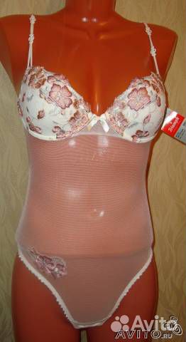 Новое шикарное боди марки Triumph р. 70В Новое шикарное боди марки Triumph р. 70В