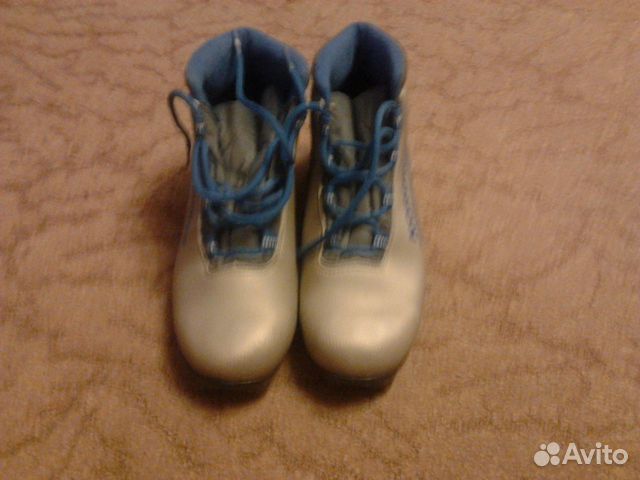 Ботинки лыжные