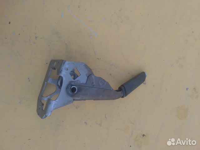 Рычаг ручного тормоза Ford Focus 2