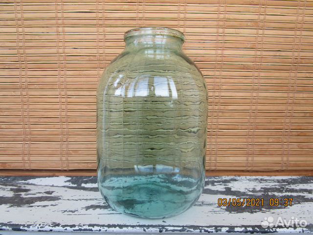 Банки 3литровые и банки 0.5 и 0.7 литров ёмкость п