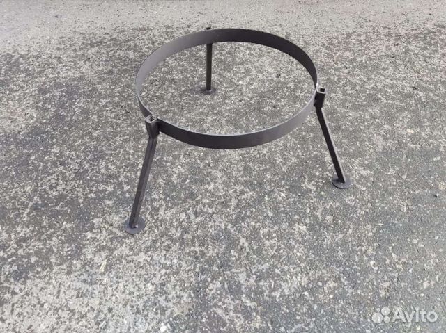 Тренога для казана со съёмными ножками в Чите