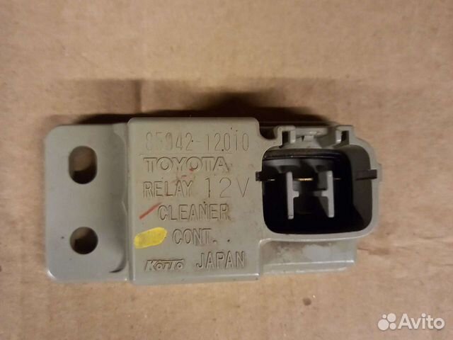 Toyota corolla 150 -реле омывателя фар