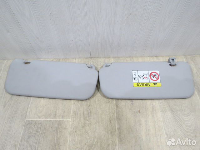 Козырек солнцезащитный правый Hyundai Solaris 2