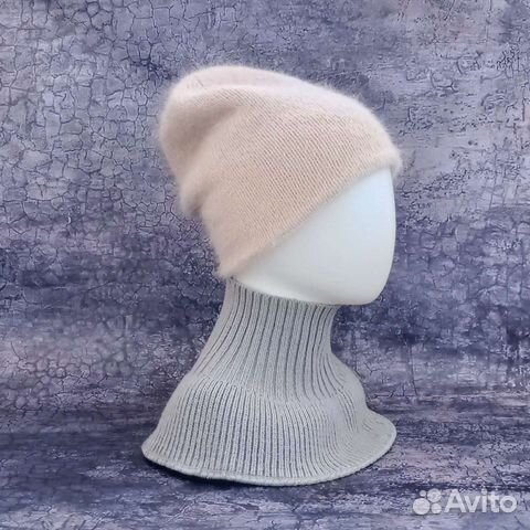 Пушистая женская шапка