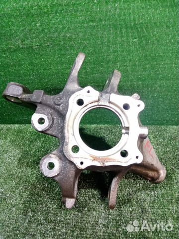 Цапфа задняя левая Bmw 5 F10 / F11 N52B30A (3.0)