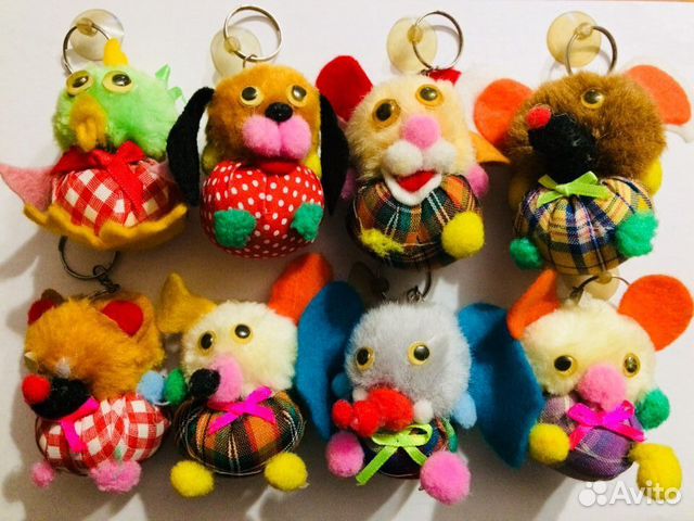 Новогодние елочные игрушки