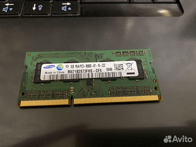 Модуль памяти samsung SO-dimm DDR3 sdram 1 гб PC3