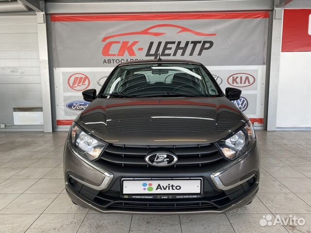 LADA Granta 1.6 МТ, 2018, 32 200 км