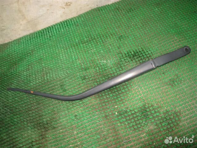 Поводок стеклоочистителя правый Mazda 3 (BL) 2010