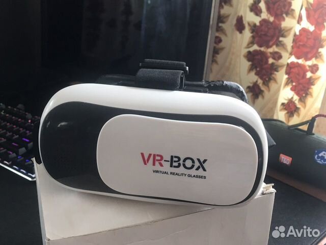 VR Box с пультом
