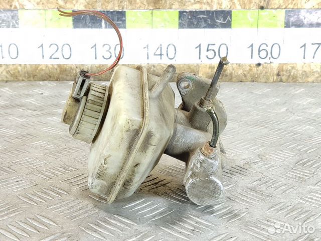 Цилиндр тормозов главный Opel Vectra B