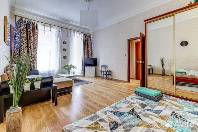 

1-к. квартира, 42 м², 3/5 эт.