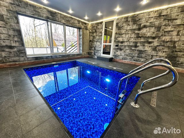 

3-к. коттедж, 300 м²