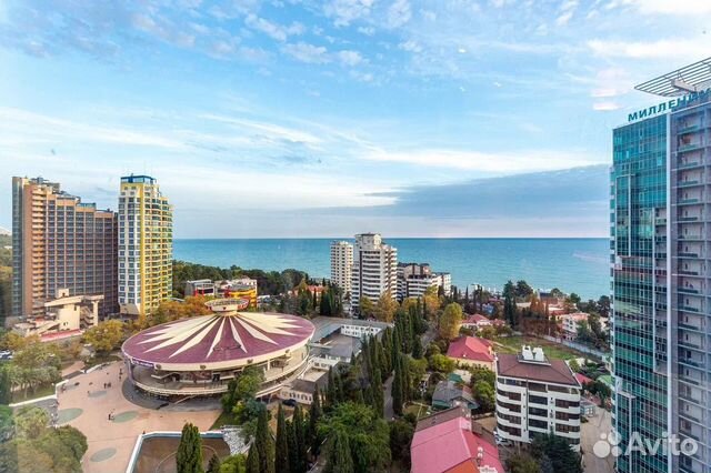 

3-к. квартира, 140 м², 16/18 эт.