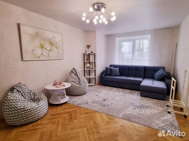 

2-к. квартира, 70 м², 1/9 эт.