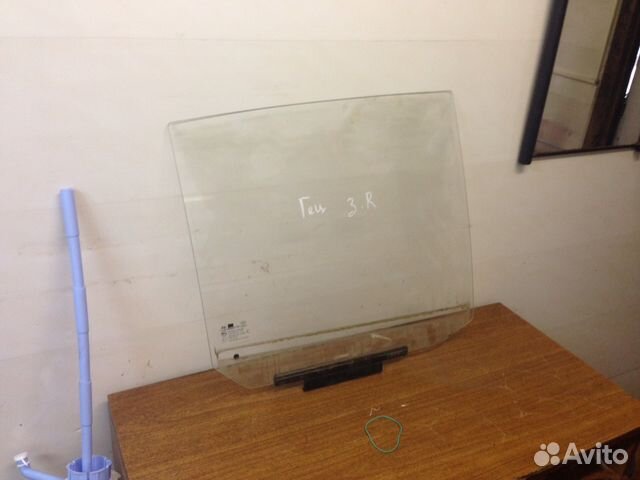 Стекло дверной задние левый и правый Хендай Гетц H