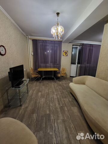 

1-к. квартира, 52 м², 3 кровати