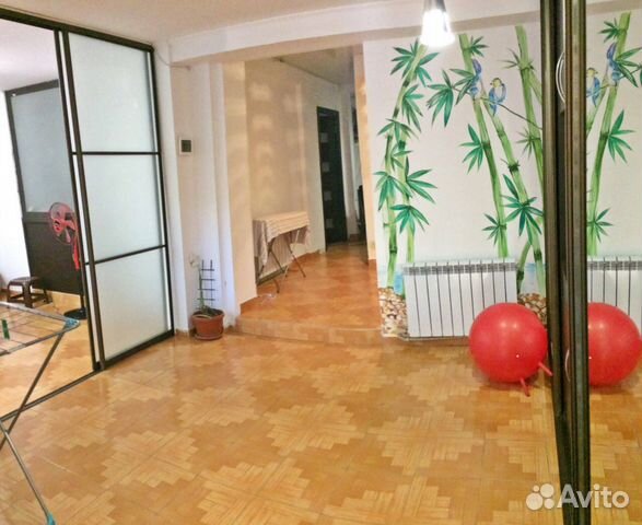 

2-к. квартира, 70 м², 2 кровати