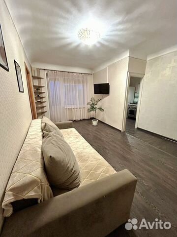 

2-к. квартира, 50 м², 4/5 эт.