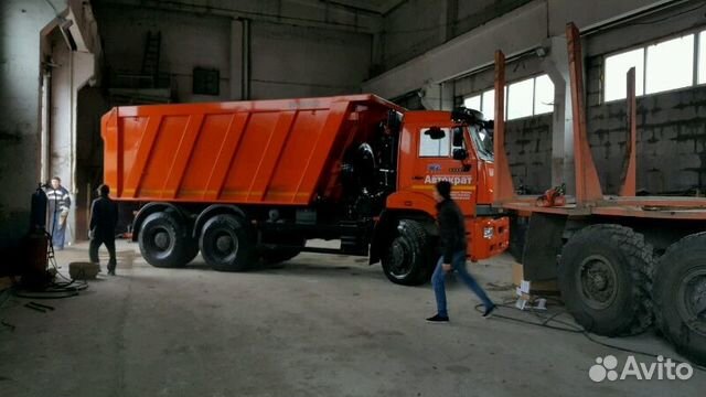 Требуется водитель на самосвал