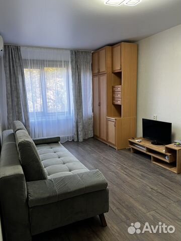 

1-к. квартира, 32 м², 4/5 эт.