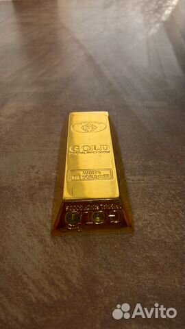 Зажигалка Gold. Газовая. Пъезо. Заправляемая Зажигалка Gold. Газовая. Пъезо. Заправляемая