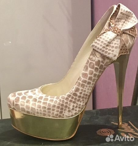 Босоножки, туфли