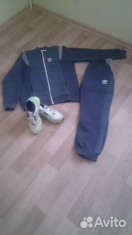 Спортивный костюм adidas Спортивный костюм adidas