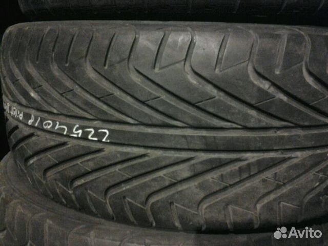 225/40 r18 2шт б/у Michelin Pilot Sport 225/40 r18 2шт б/у Michelin Pilot Sport