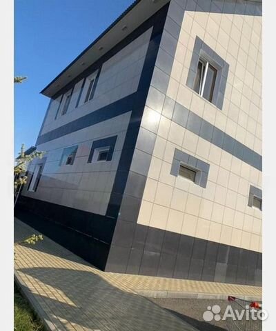 

Коттедж 300 м² на участке 8 сот.