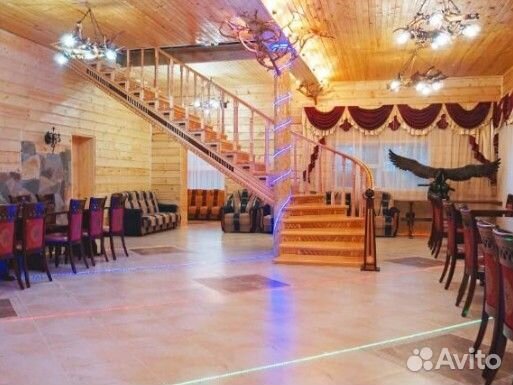 

10-к. и более коттедж, 525 м²