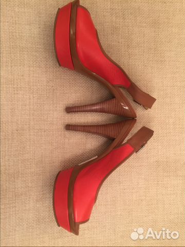 Босоножки Minelli, новые