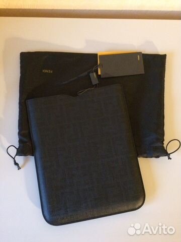 Fendi, кожаный чехол для iPad