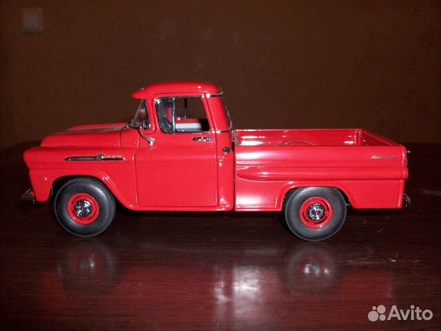 Danbury mint 1958 chevy apache pickup 1:24