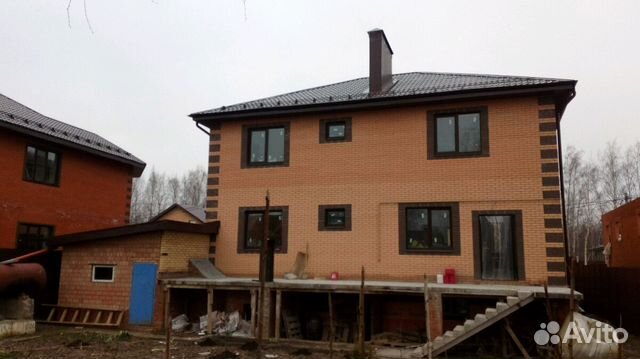 Коттедж 290 м² на участке 8 сот.