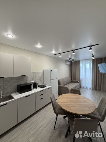 

1-к. квартира, 38 м², 8/10 эт.