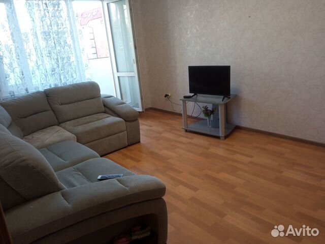 

2-к. квартира, 53 м², 4/10 эт.