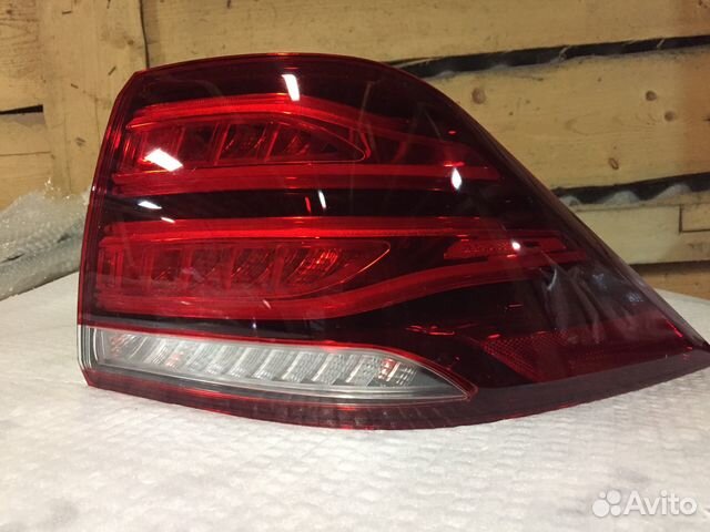 Фонарь правый Mercedes GLE class w166 x166 gle166 Фонарь правый Mercedes GLE class w166 x166 gle166
