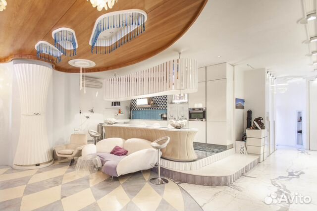 5-к квартира, 130 м², 2/4 эт. 5-к квартира, 130 м², 2/4 эт.
