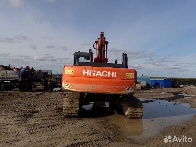 Экскаватор Hitachi ZX240 LC-3G 2011 года