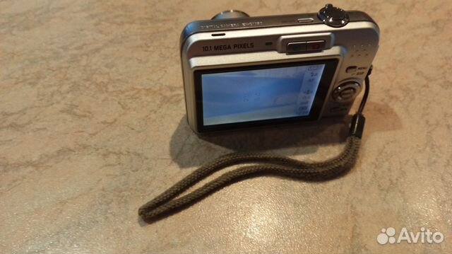 Продам фотоаппарат casio EX-Z1050