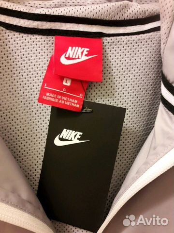 Куртка Nike оригинал новая с ярлыком Куртка Nike оригинал новая с ярлыком