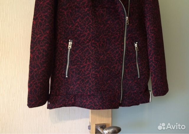 Topshop утепленное полу-пальто новое 44 размер Topshop утепленное полу-пальто новое 44 размер