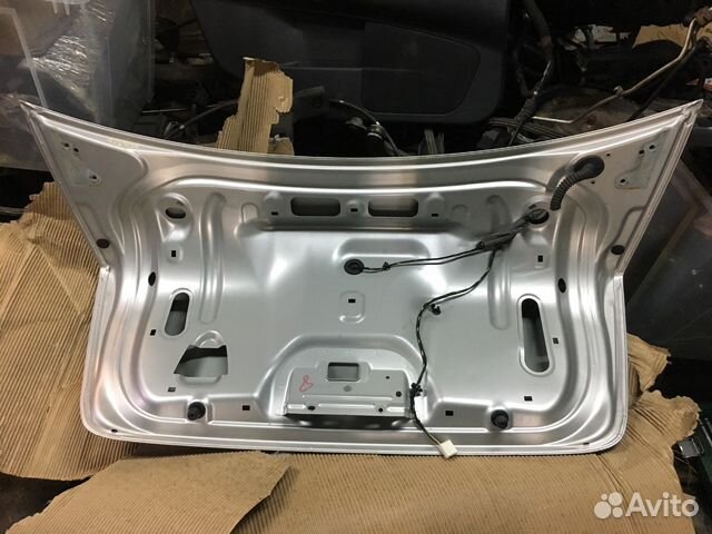 Крышка багажника для Volvo S40 2004-2012 г.в Крышка багажника для Volvo S40 2004-2012 г.в