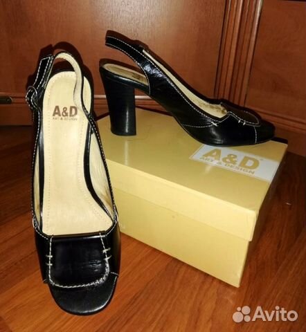 Новые женские босоножки Новые женские босоножки