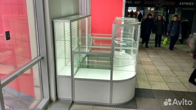 Пристенный павильон Пристенный павильон