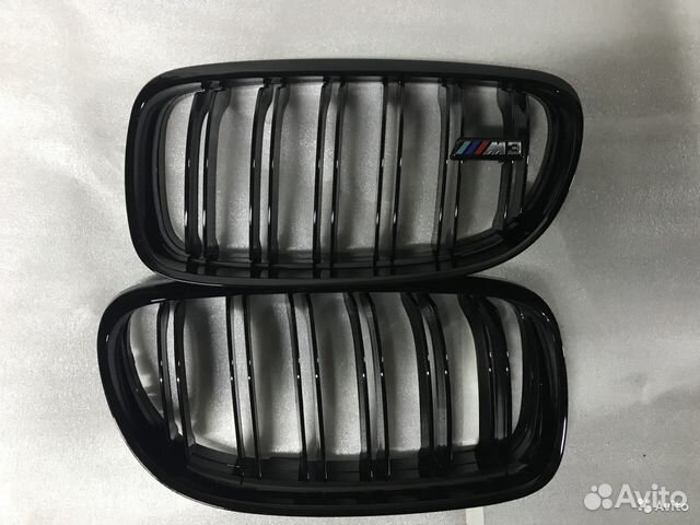 Бмв Е90 решетки радиатора стиль М3 М 3-техник рест Бмв Е90 решетки радиатора стиль М3 М 3-техник рест