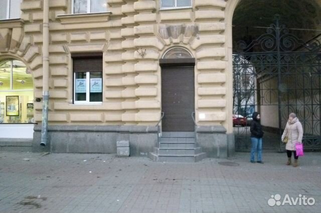 Торговое помещение у метро, 60 м² Торговое помещение у метро, 60 м²